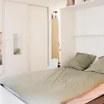 Studio for 2 - near Musée Grévin